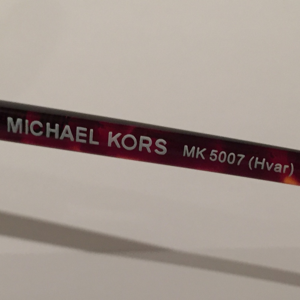 Michael Kors MK5007 HVAR Tortoise Gold/Warm Brown Pilot Sunglasses - Picture 6 of 7